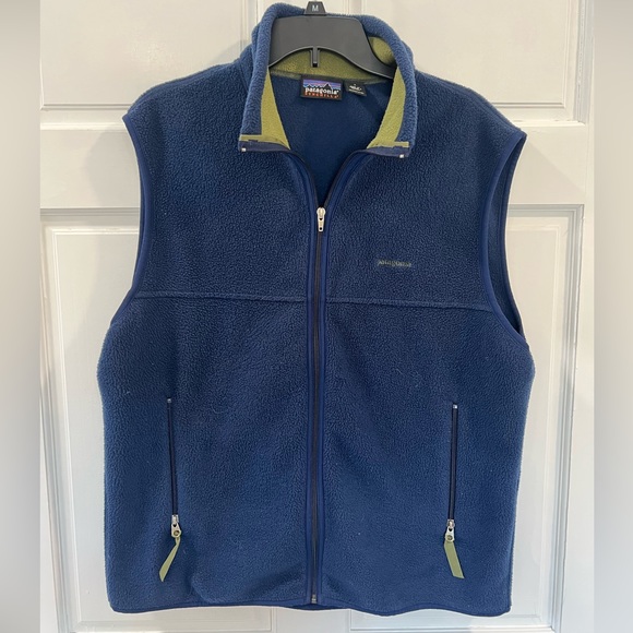 Patagonia Other - Patagonia size large, navy blue vest with front pockets